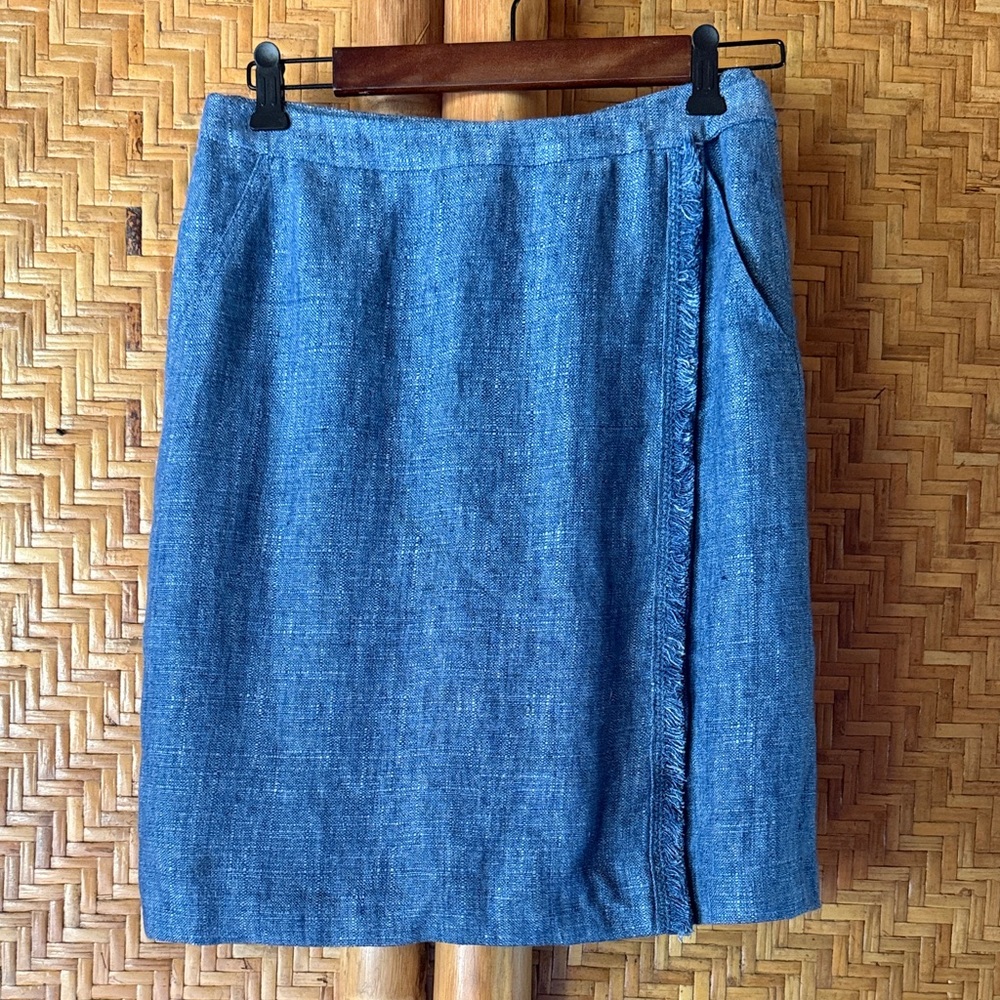 Akris Punto wrap fringe LINEN Blue Pencil Skirt size 4
